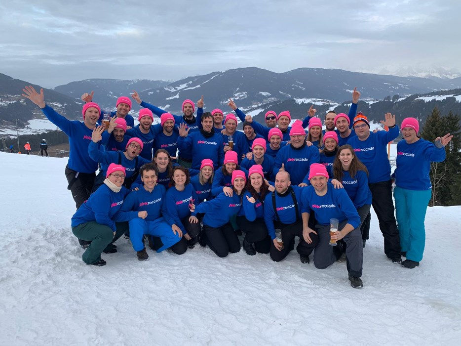 Groepsfoto ski trip PZ 2020.jpg